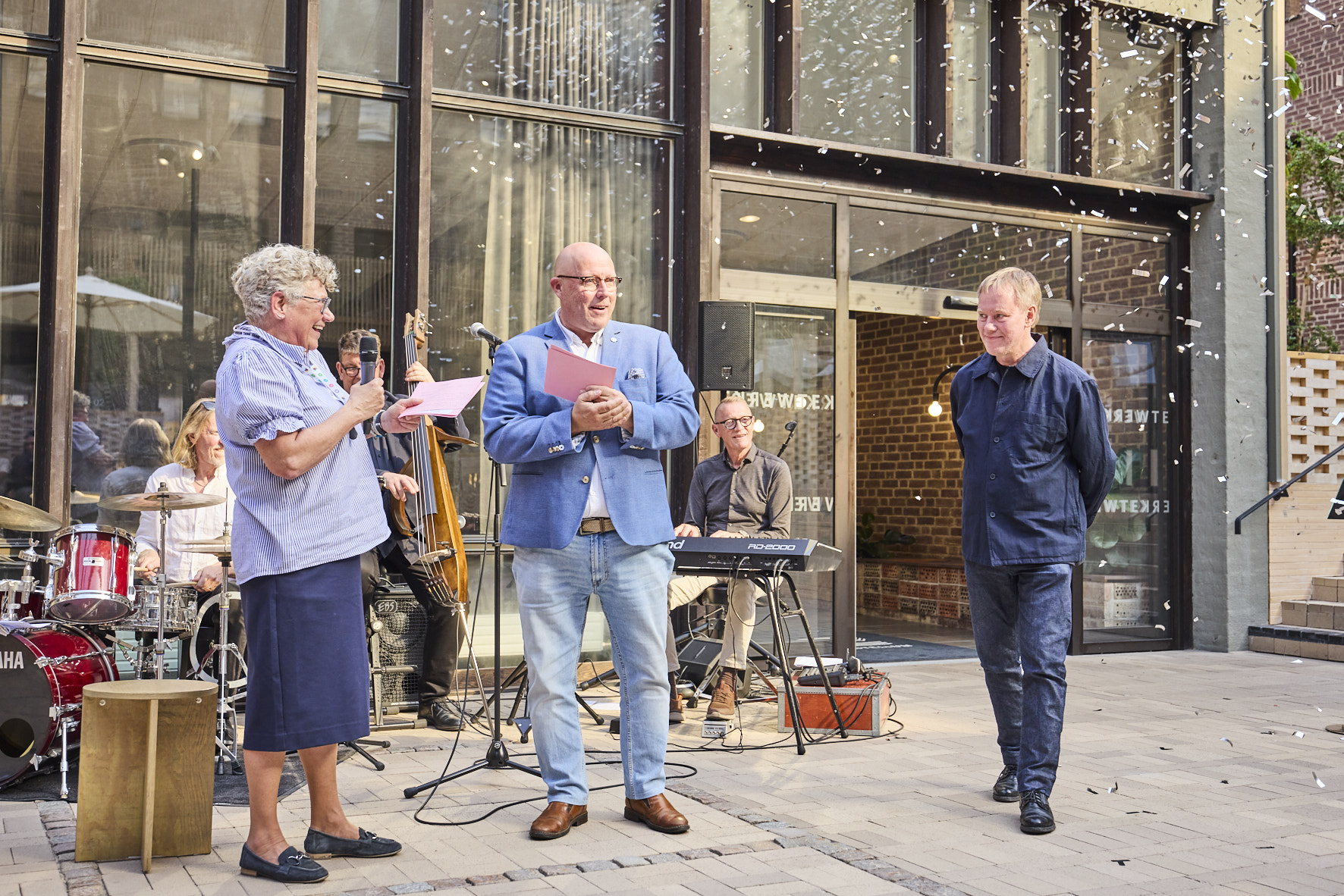 Vinnare av Årets turismpris 2025 går in och tar emot priset