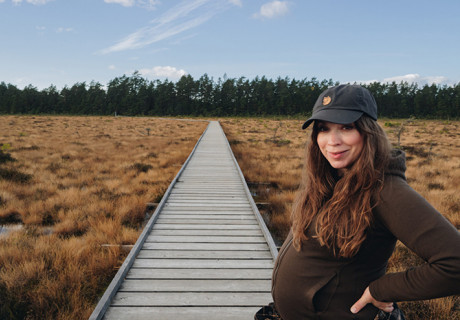 Juila, dansk bloggare och influencer från Copenhagen Wilderness har haft en weekend i Småland, här vid Store Mosse.
